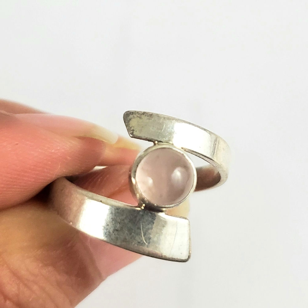Rose quartz & 925 silver ring size 7.75